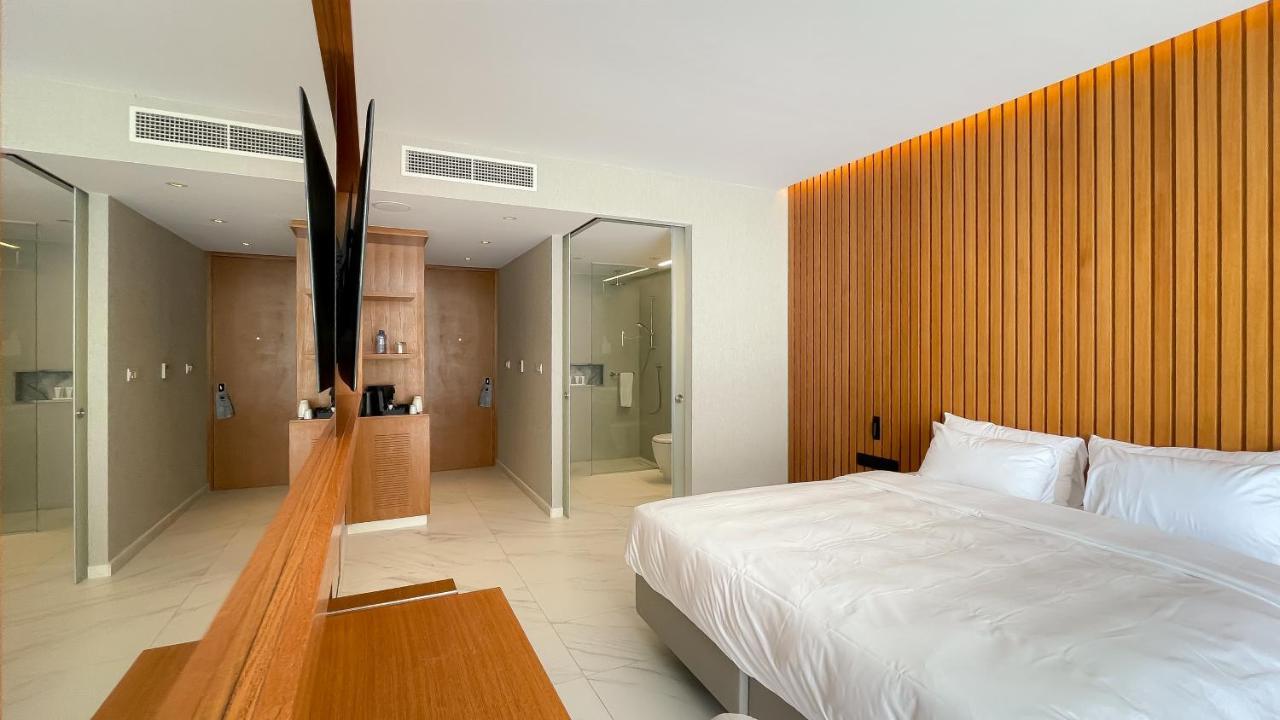 Radisson Larnaka
