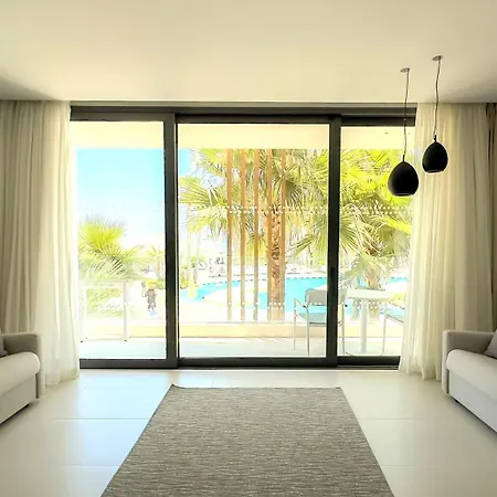 Radisson Beach Resort Larnaka Exterior foto