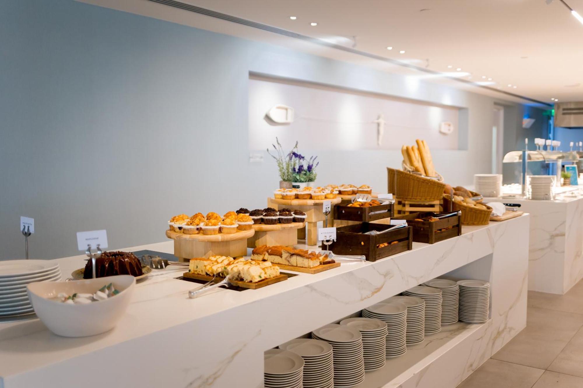 Radisson אתר נופש 5*